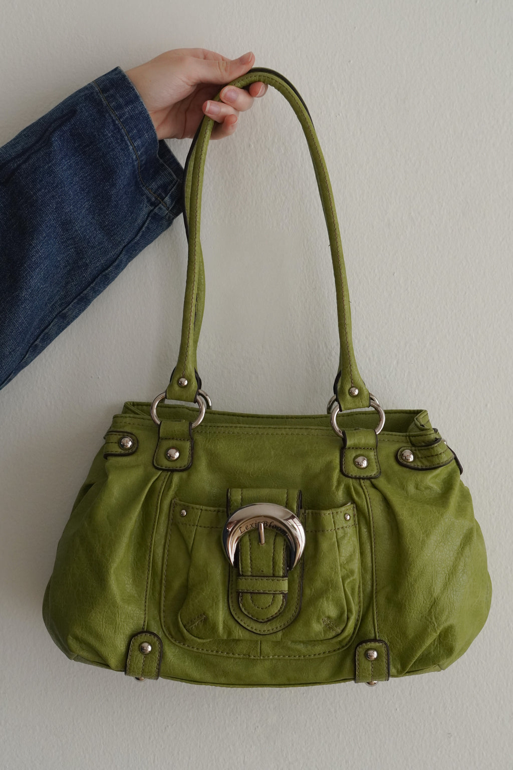 Cartera Lexi Bloom Verde Con Hebilla Statement