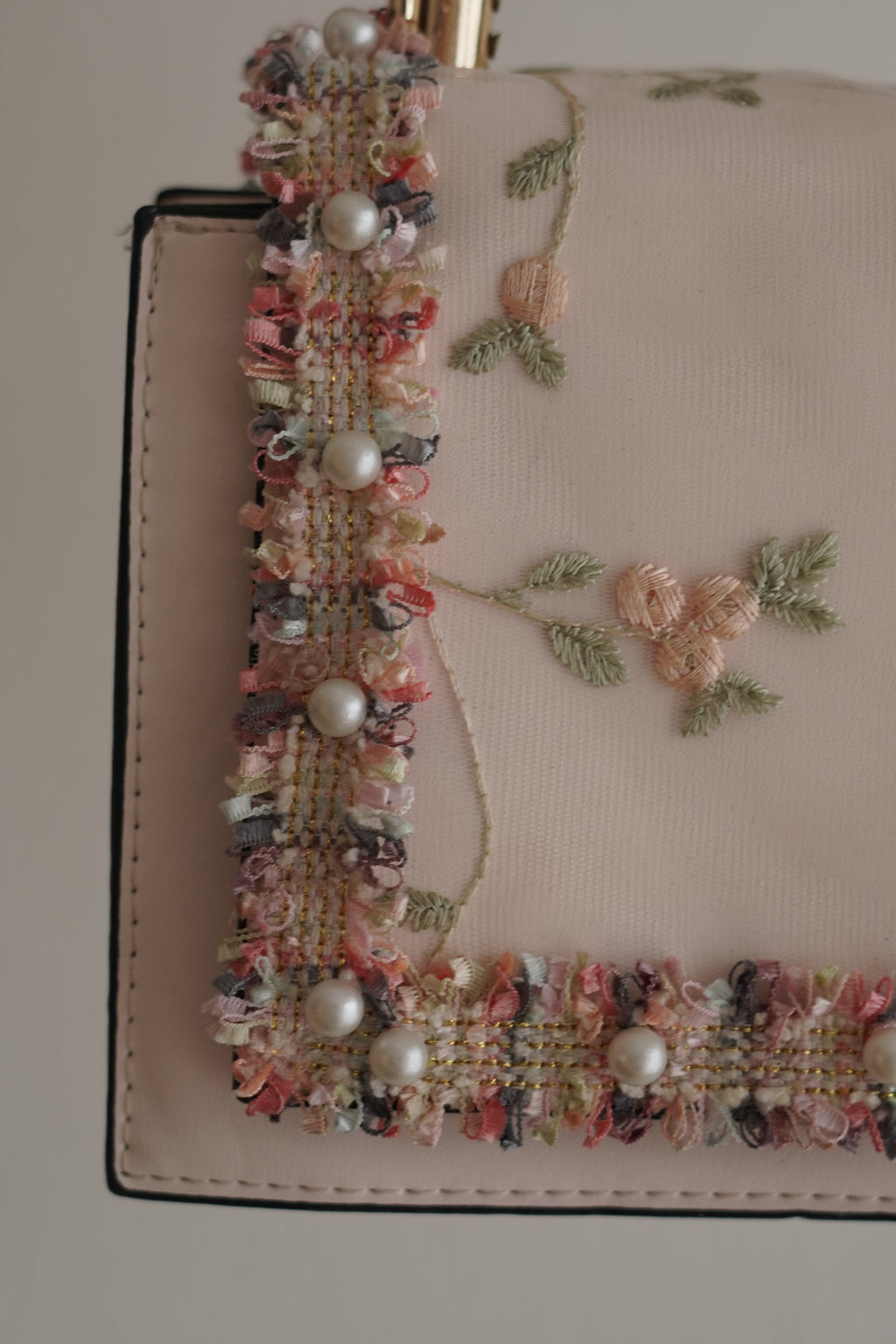 Cartera Coquette Pearl