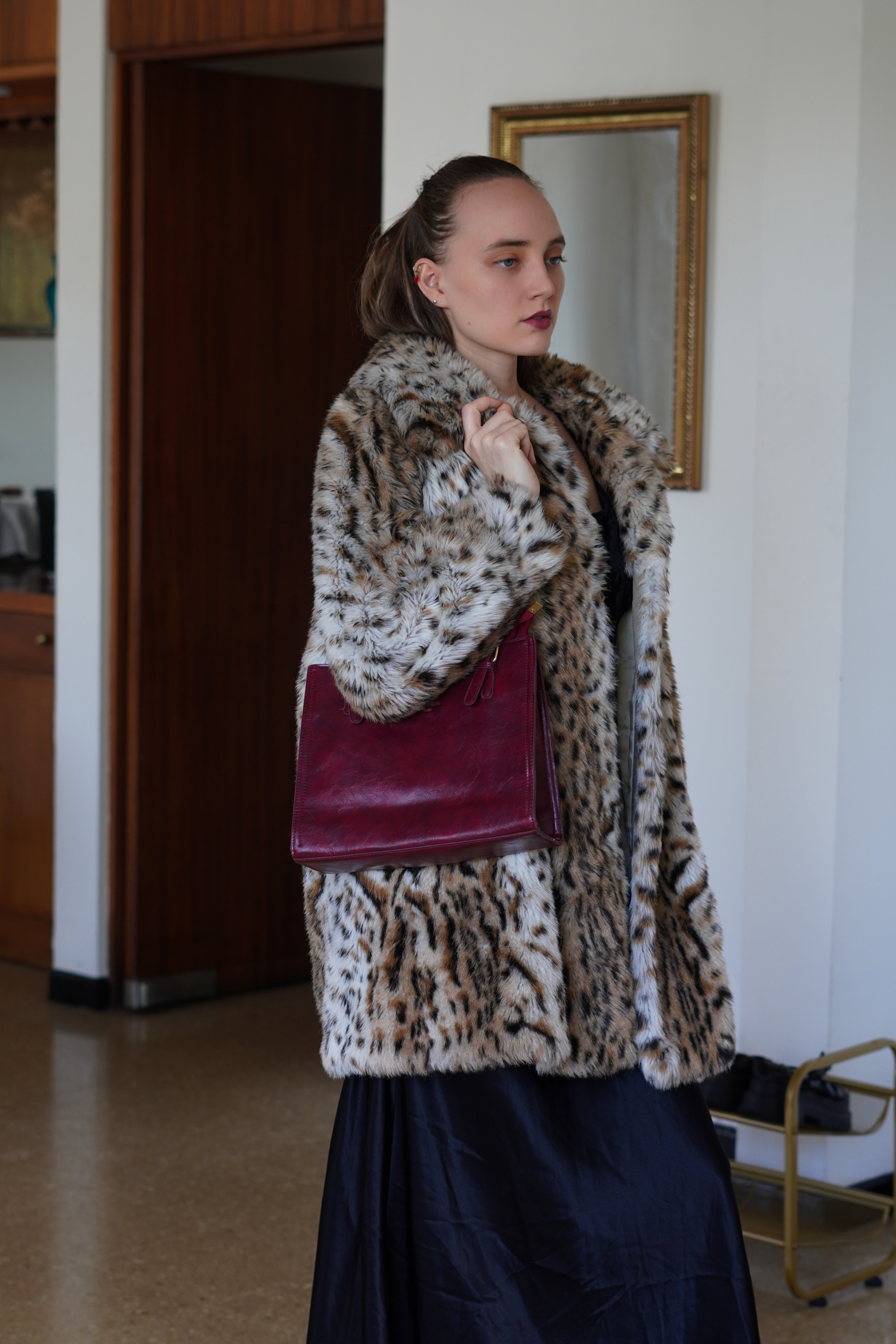 Cartera Burgundy Tote