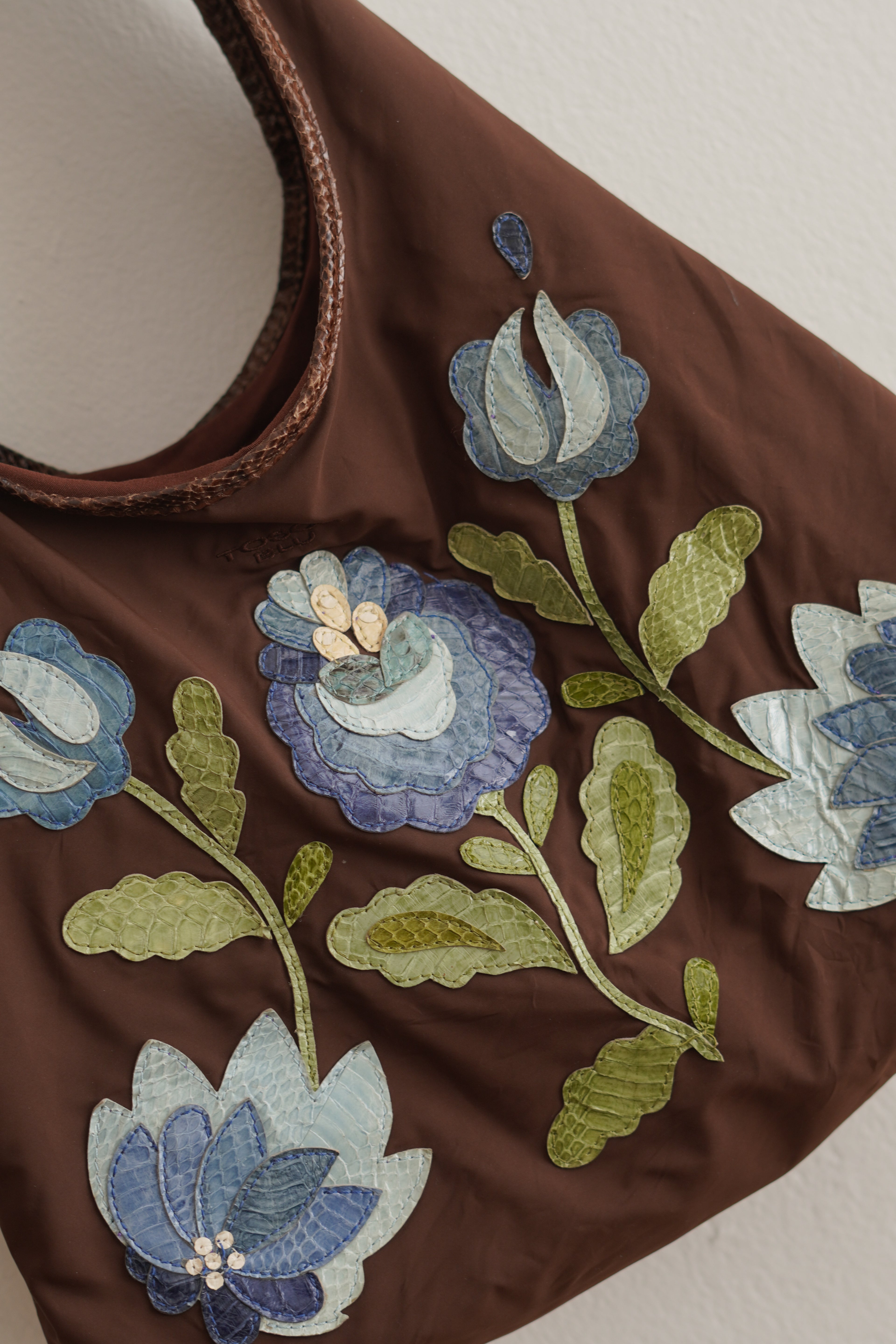 Cartera Vintage Italiana de Cuero con Flores