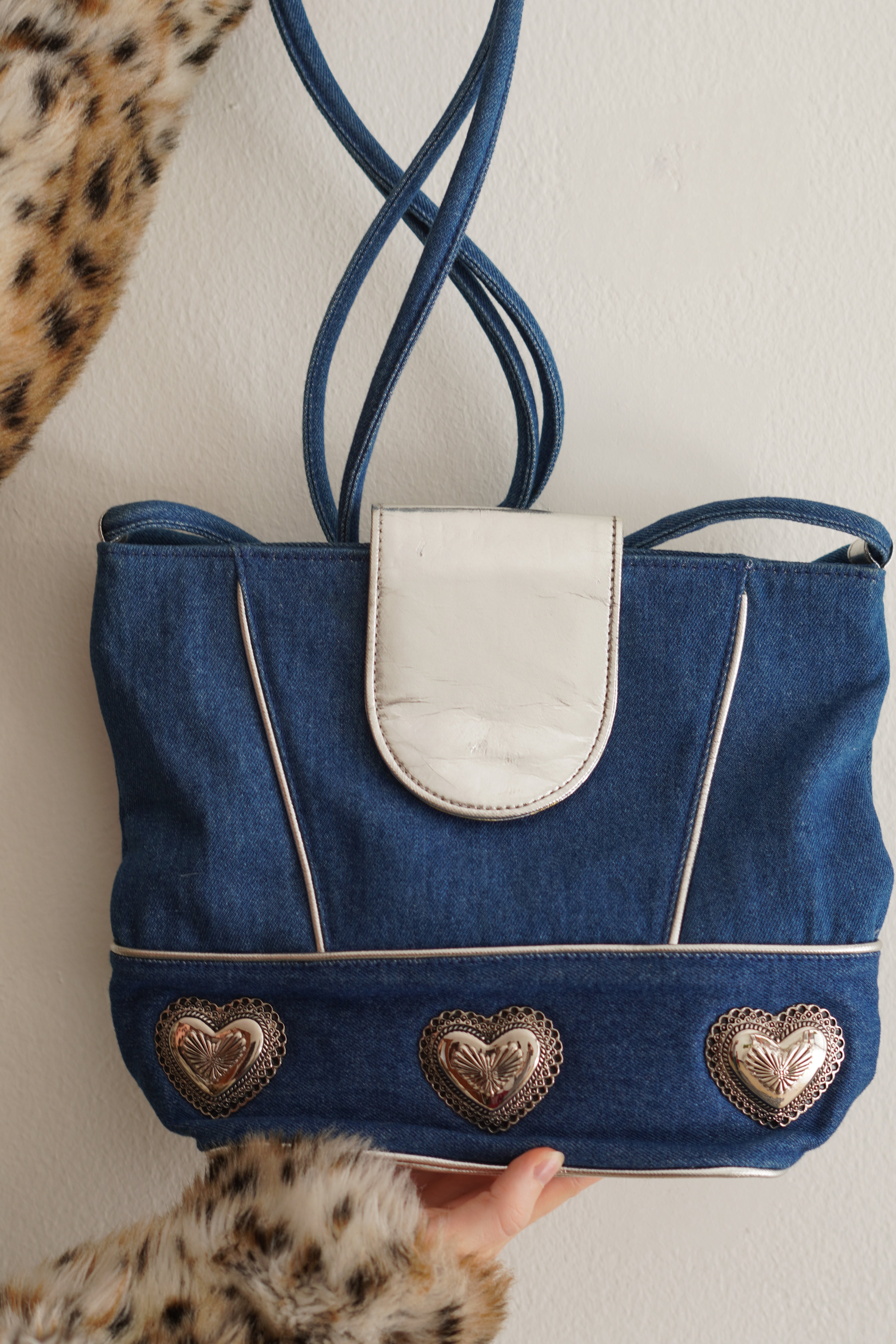 Cartera Vintage Denim Y2K con Corazones