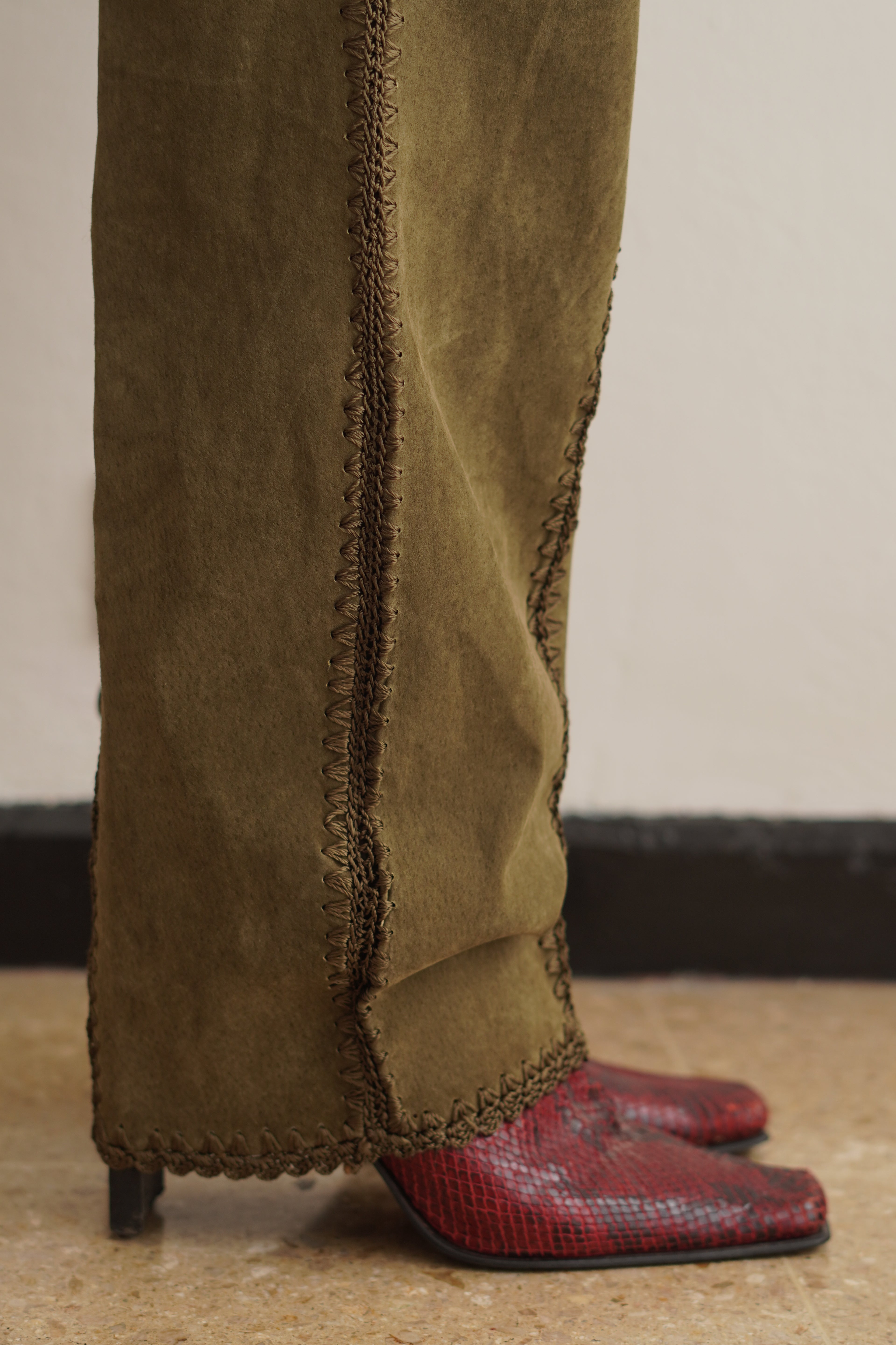 Pantalón Vintage de Cuero Genuino