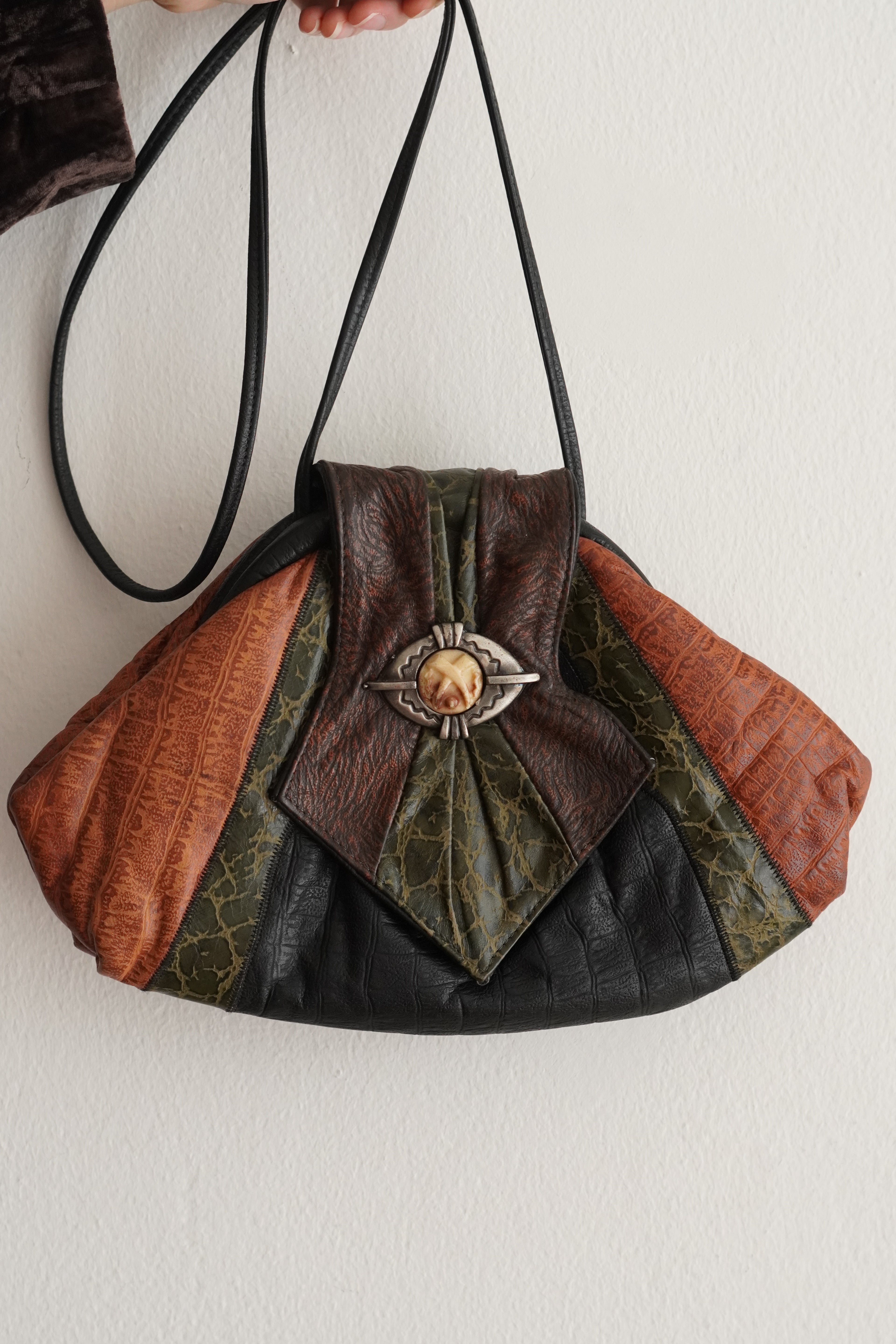 Cartera de Cuero Patchwork