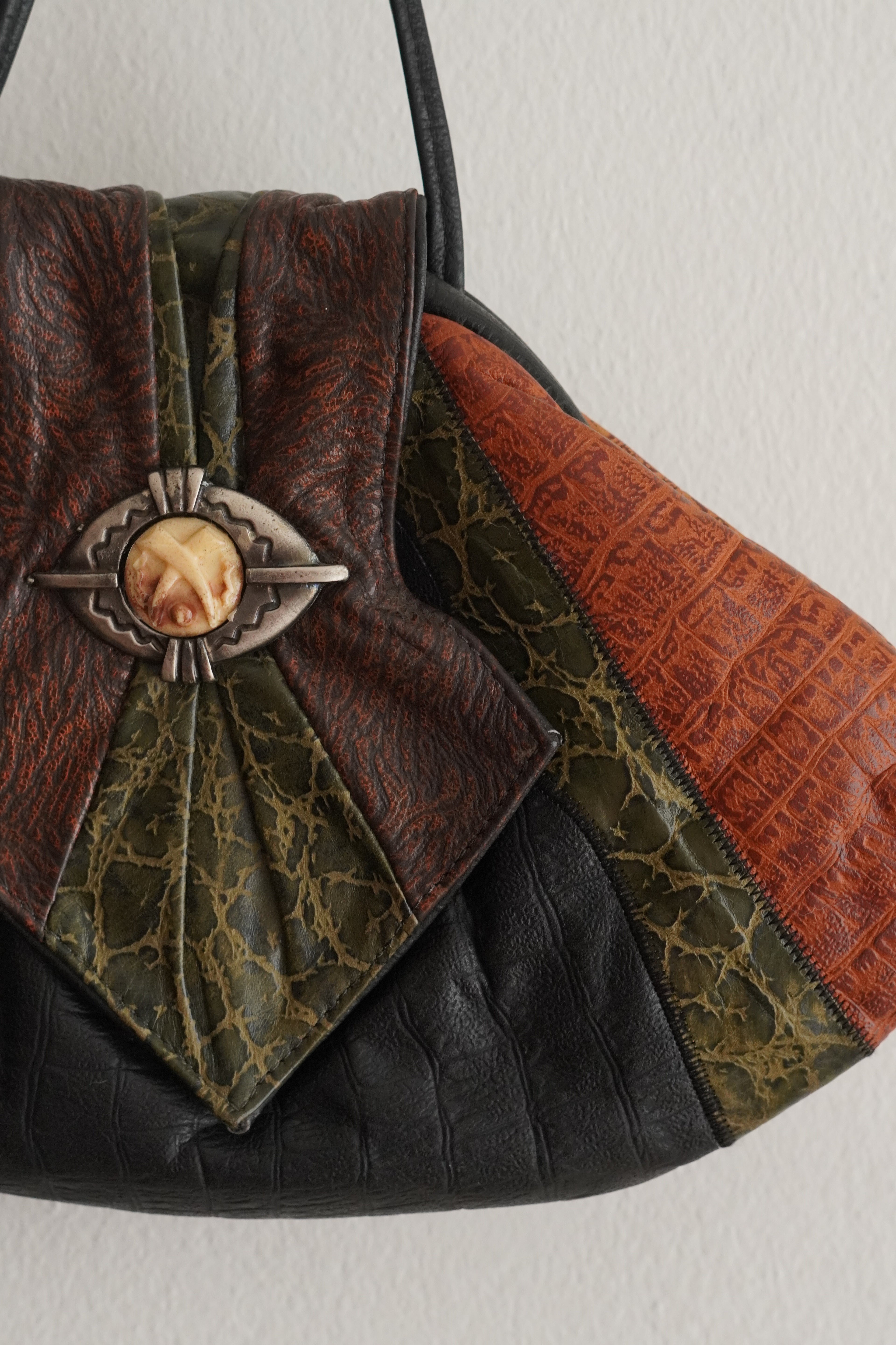 Cartera de Cuero Patchwork