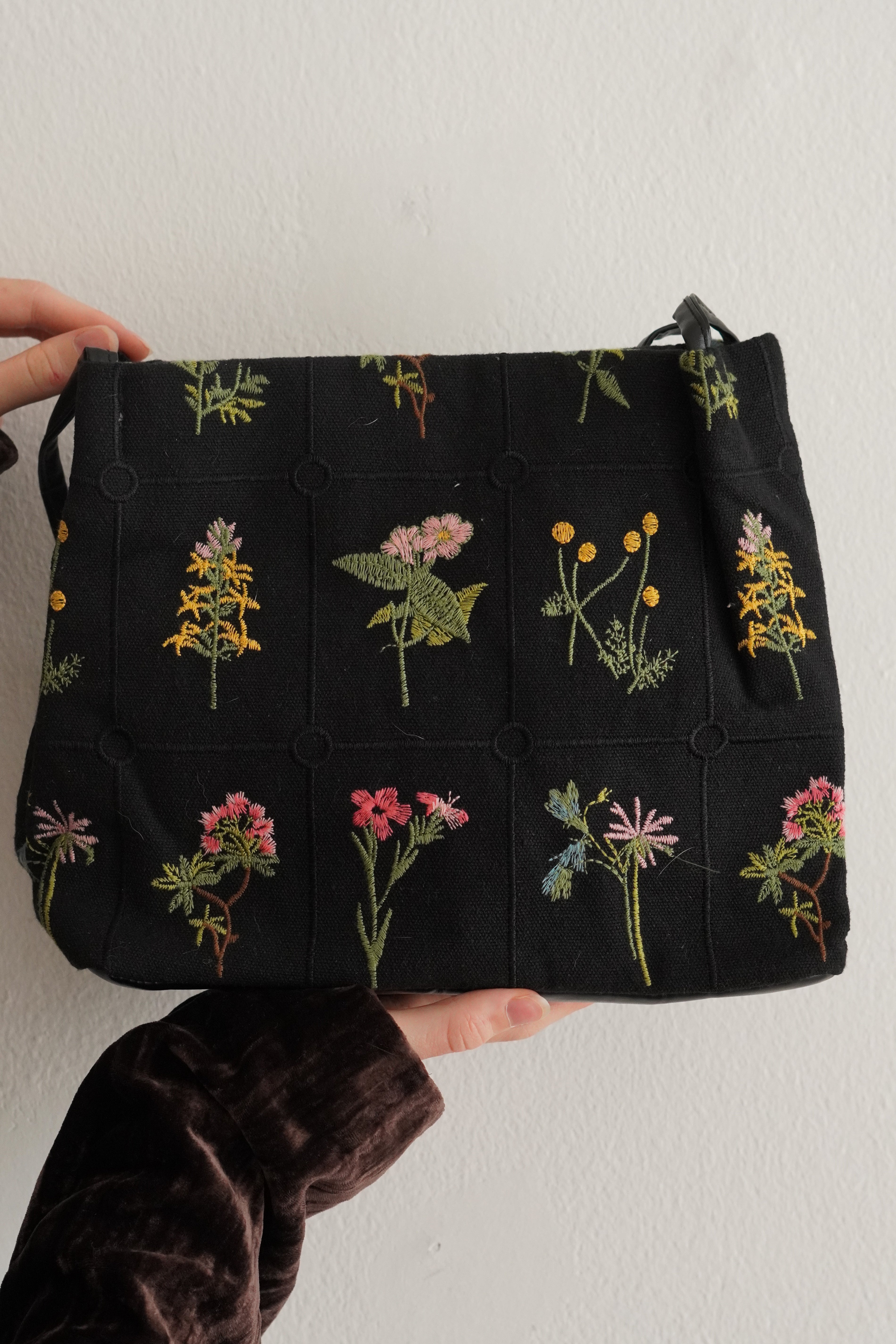 Cartera Vintage Bordada Floral
