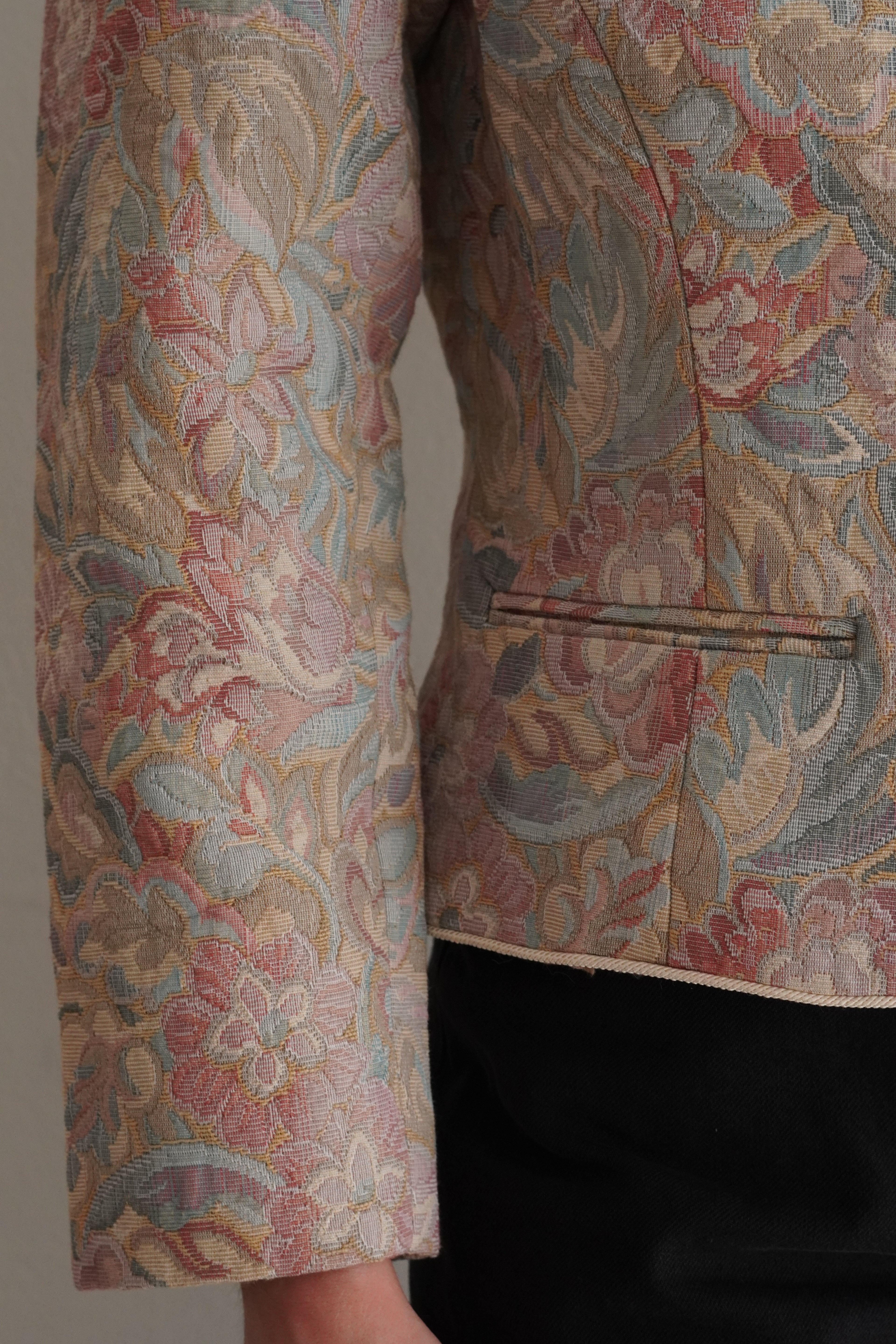 Blazer Tapestry Floral Vintage En Tonos Pastel