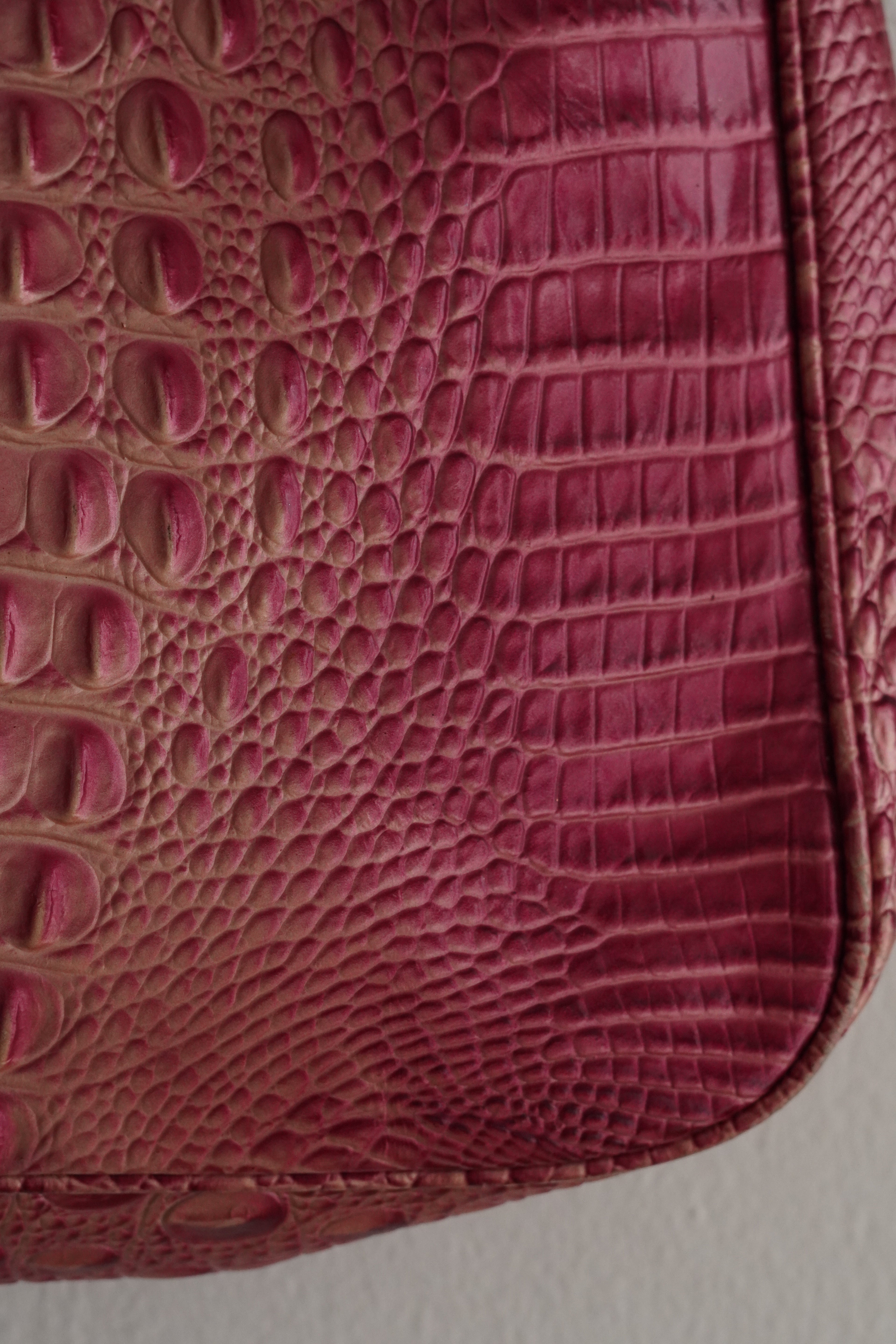 Cartera Brahmin De Cuero Fucsia