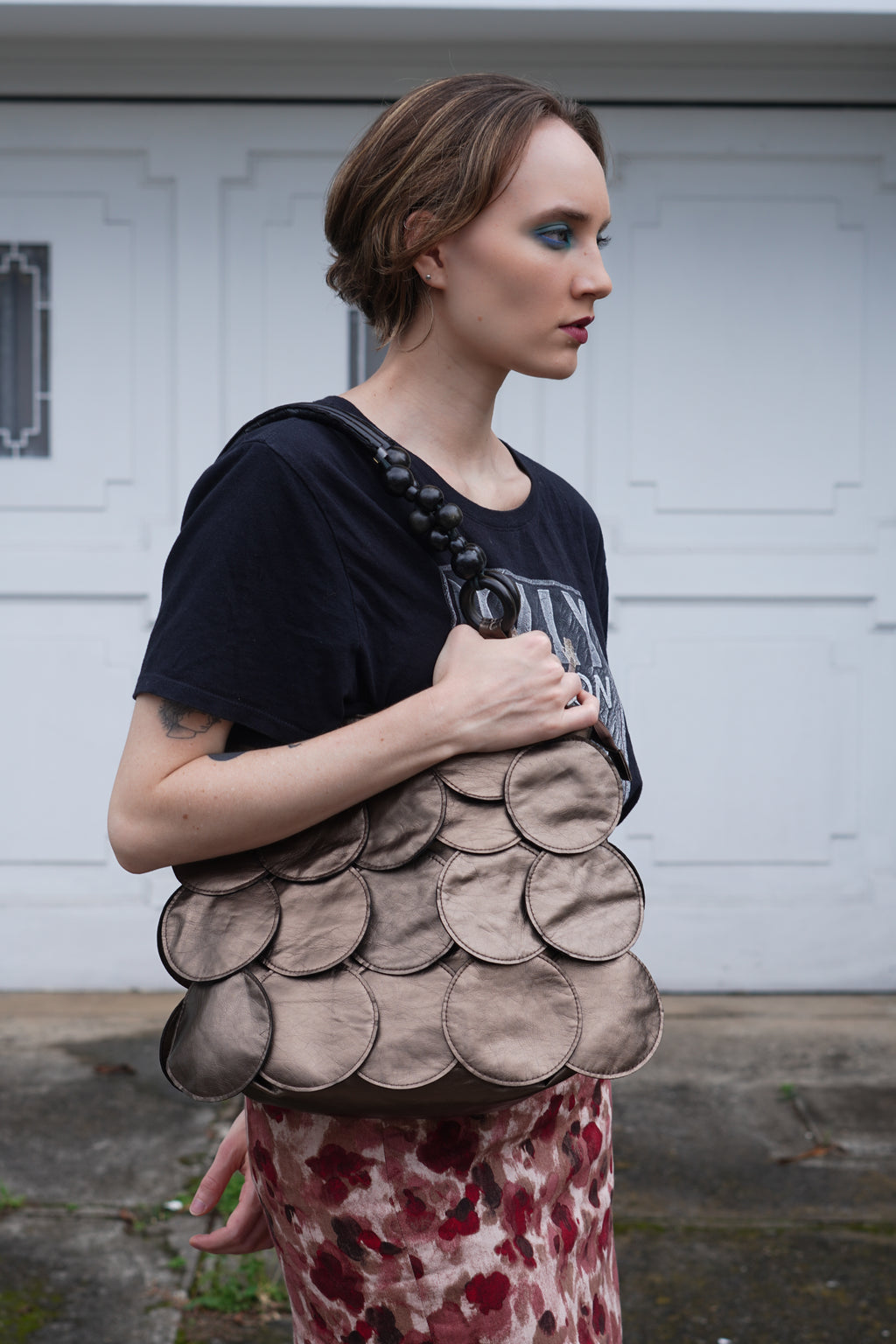 Cartera Bueno Café Con Apliques Circulares