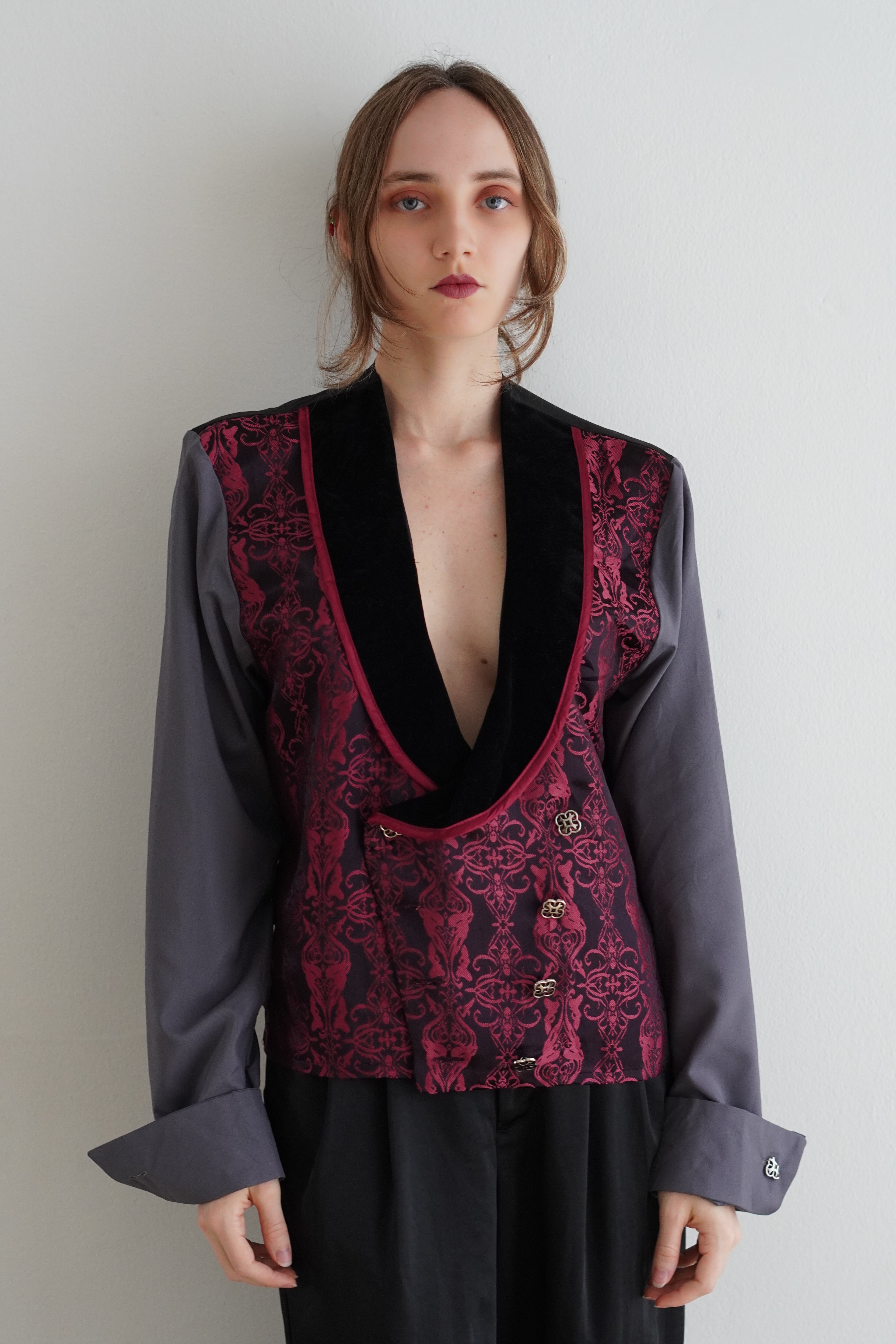 Camisa structured vintage con print barroco